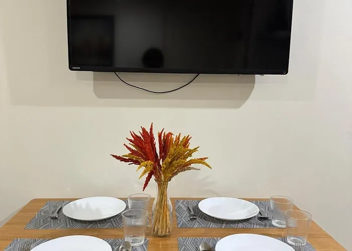 Apartamento Cozy Fully Furnished 2 Bedroom Unit