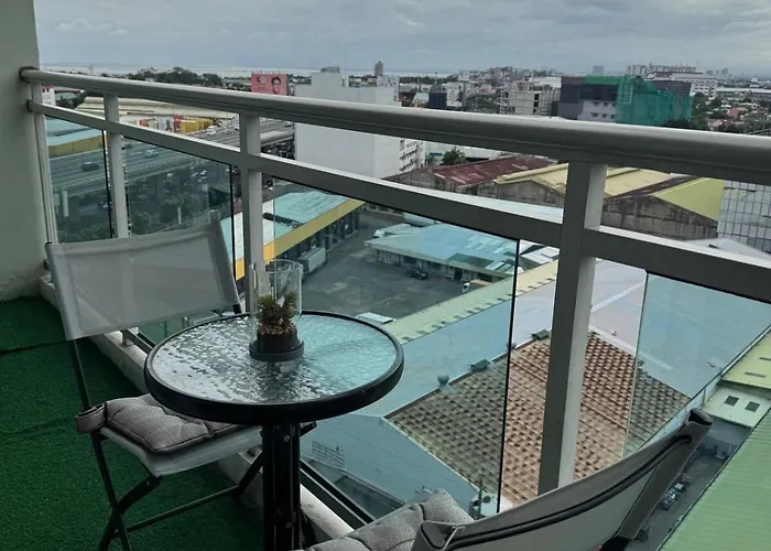 Cozy Fully Furnished 2 Bedroom Unit